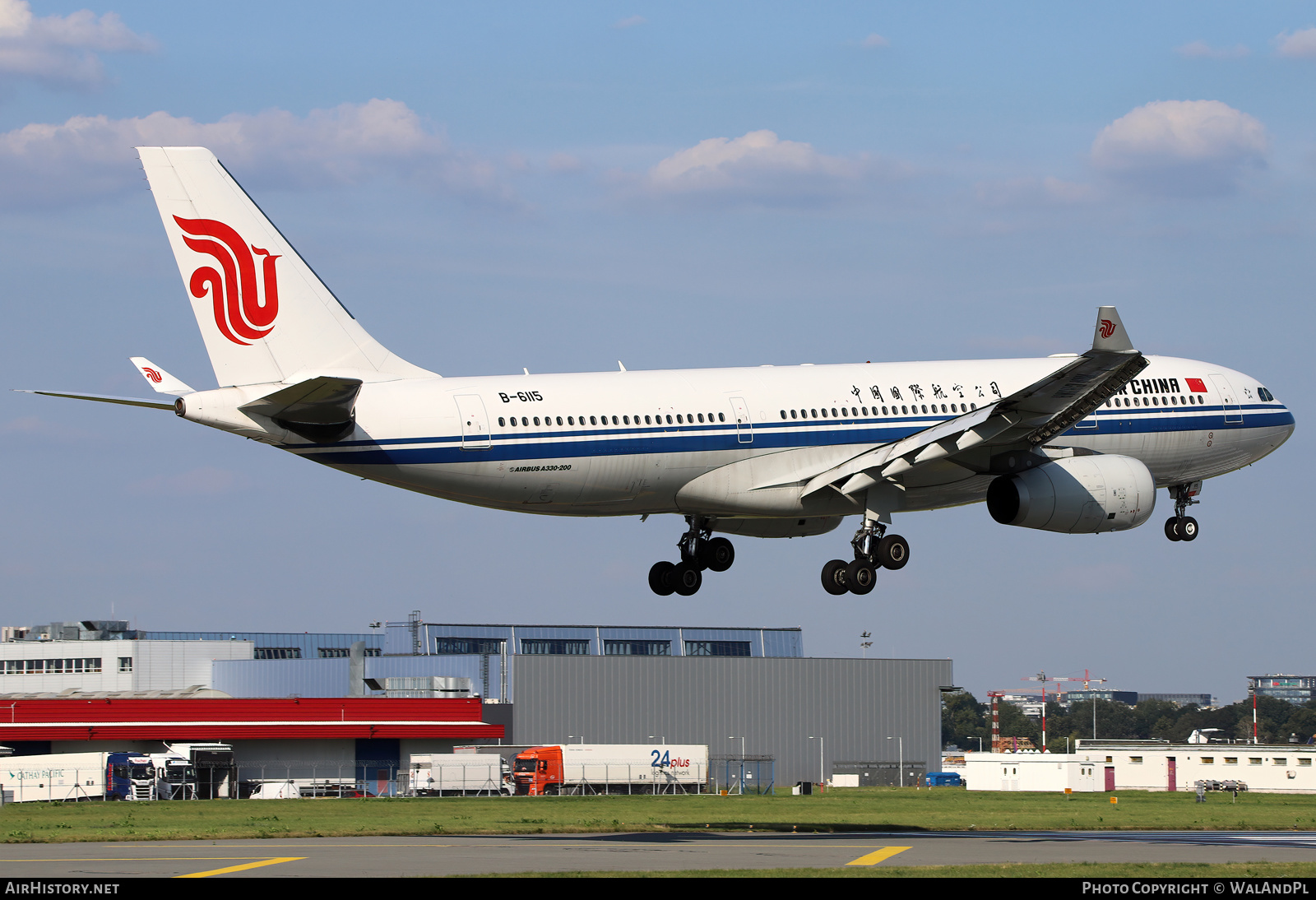 Aircraft Photo of B-6115 | Airbus A330-243 | Air China | AirHistory.net #518926