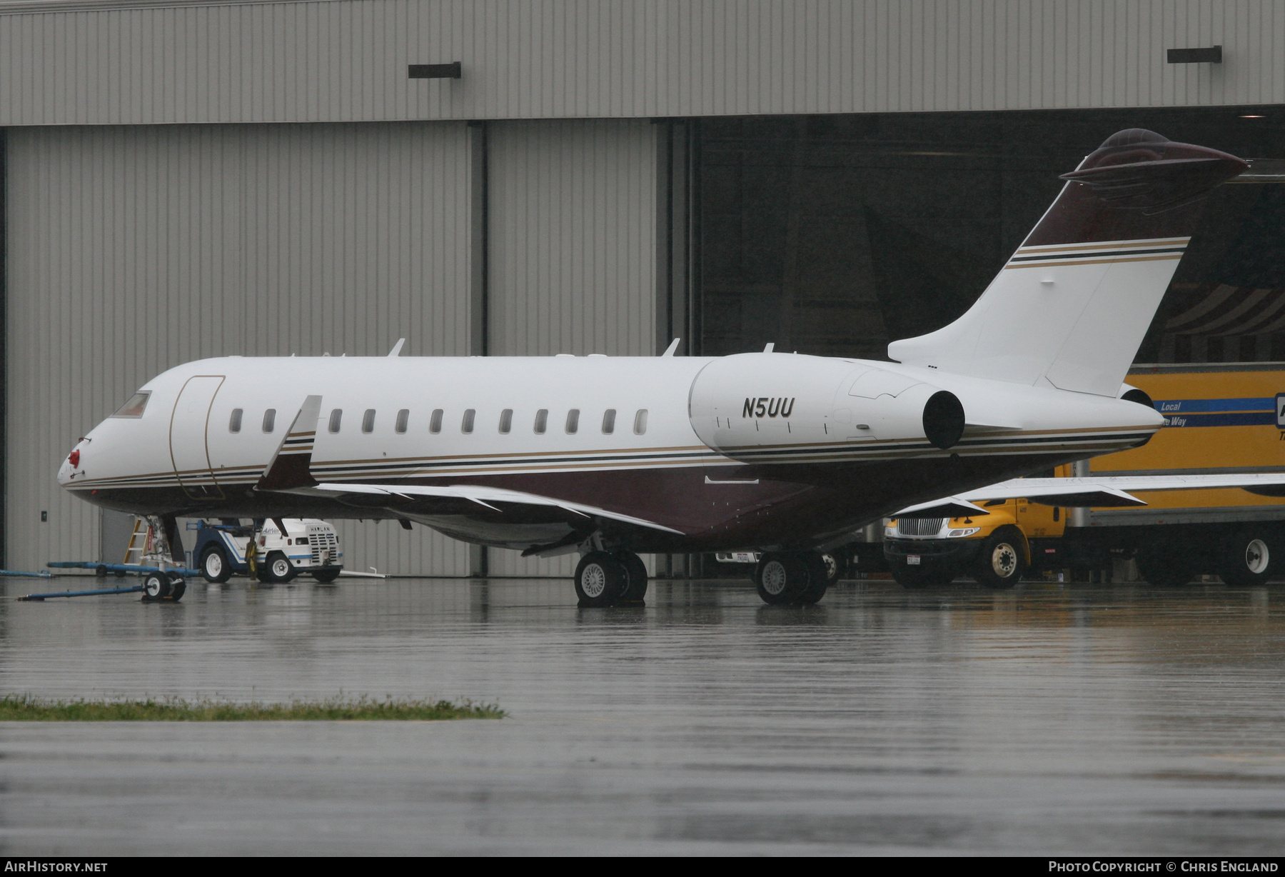 Aircraft Photo of N5UU | Bombardier Global Express (BD-700-1A10) | AirHistory.net #519005