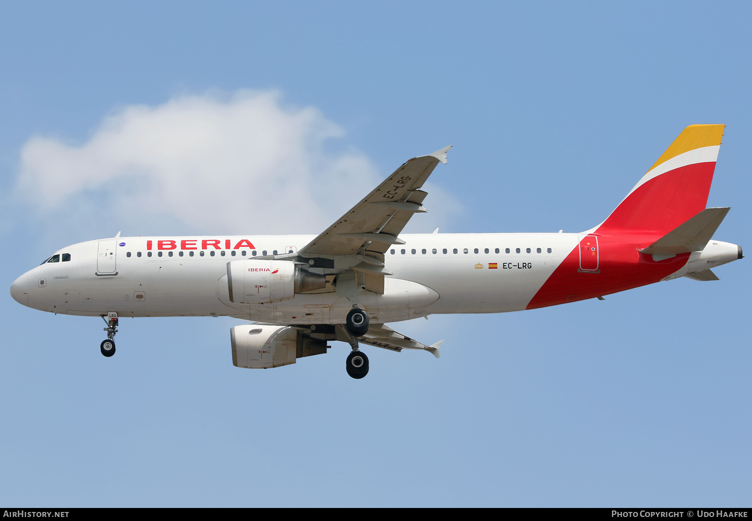 Aircraft Photo of EC-LRG | Airbus A320-214 | Iberia | AirHistory.net #519058