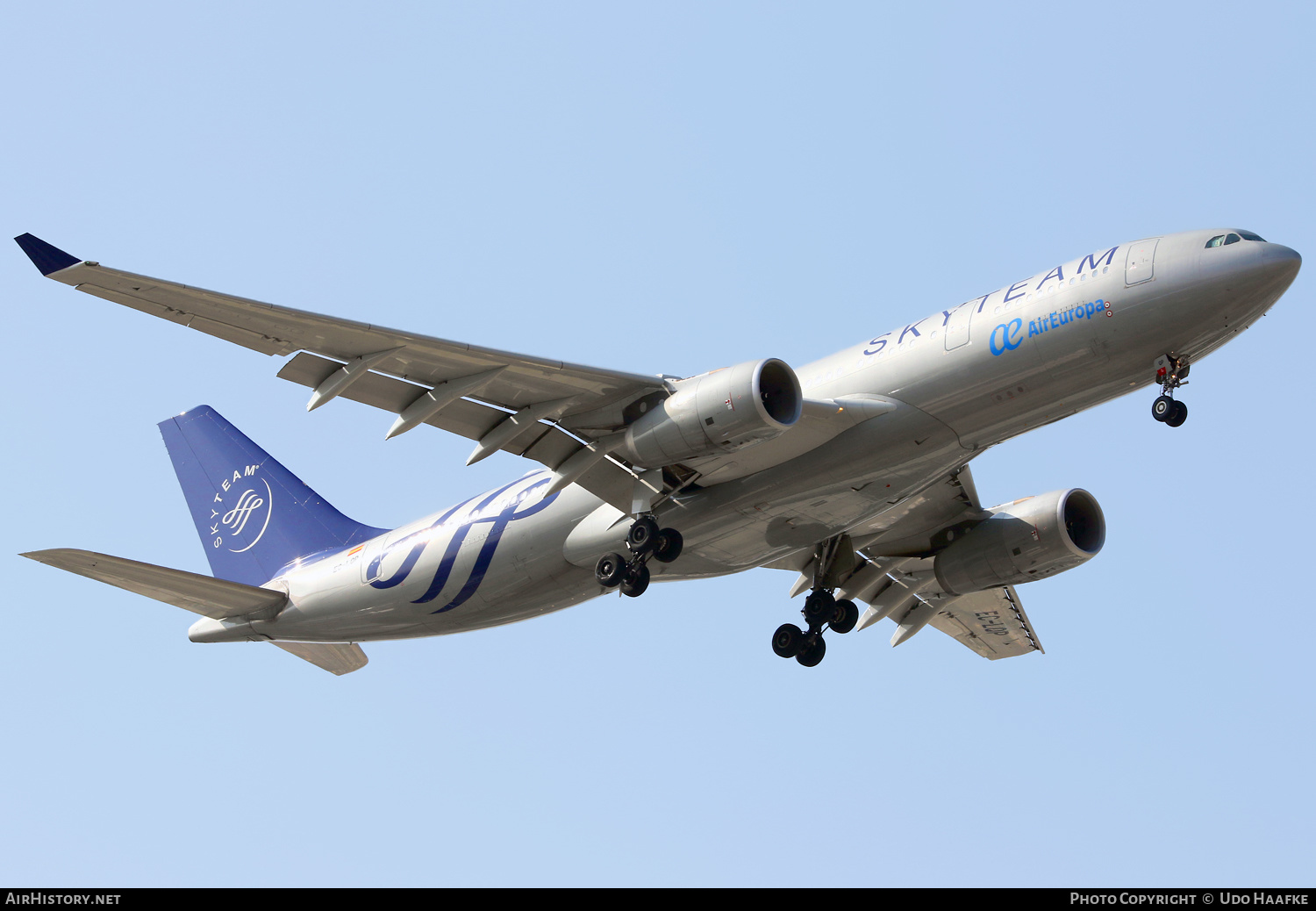 Aircraft Photo of EC-LQP | Airbus A330-243 | Air Europa | AirHistory.net #519059