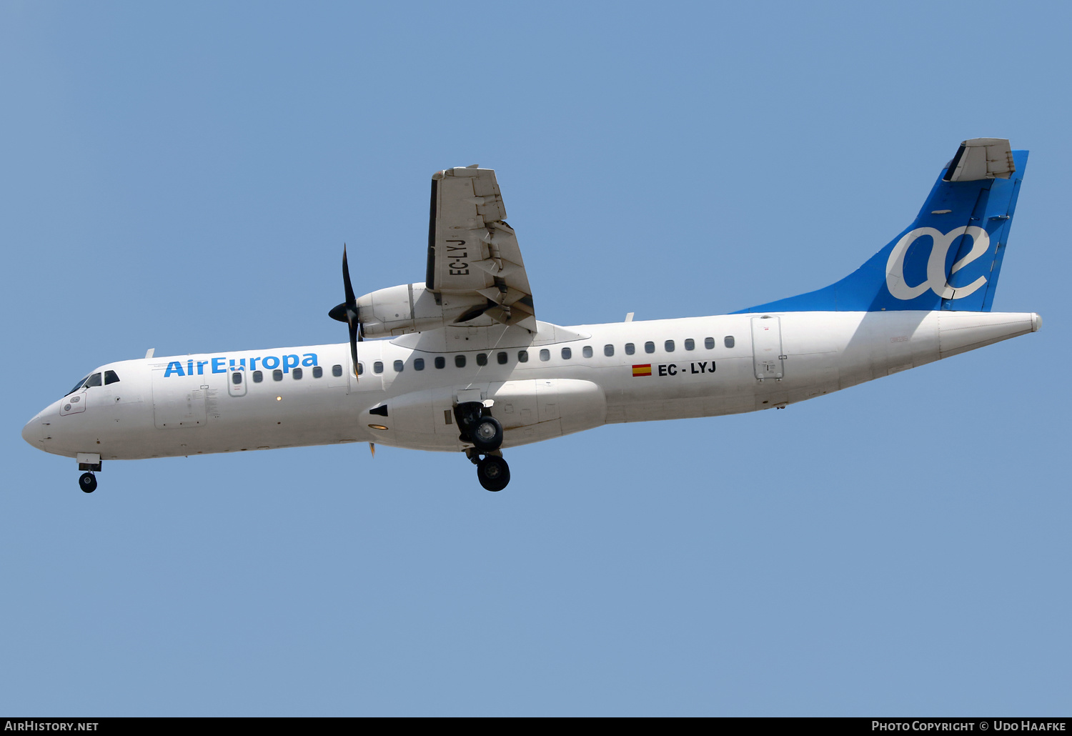 Aircraft Photo of EC-LYJ | ATR ATR-72-500 (ATR-72-212A) | Air Europa | AirHistory.net #519061