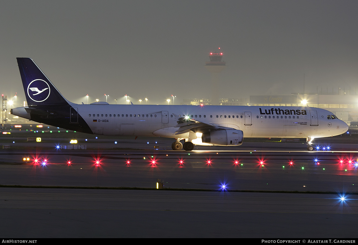 Aircraft Photo of D-AIDA | Airbus A321-231 | Lufthansa | AirHistory.net #519149