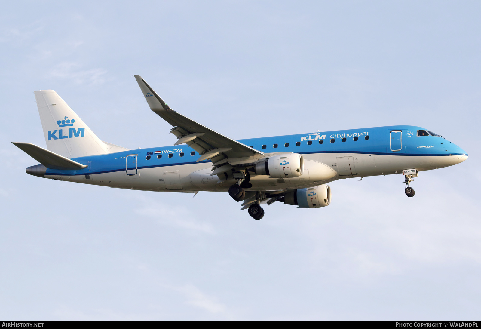 Aircraft Photo of PH-EXK | Embraer 175STD (ERJ-170-200STD) | KLM Cityhopper | AirHistory.net #519292