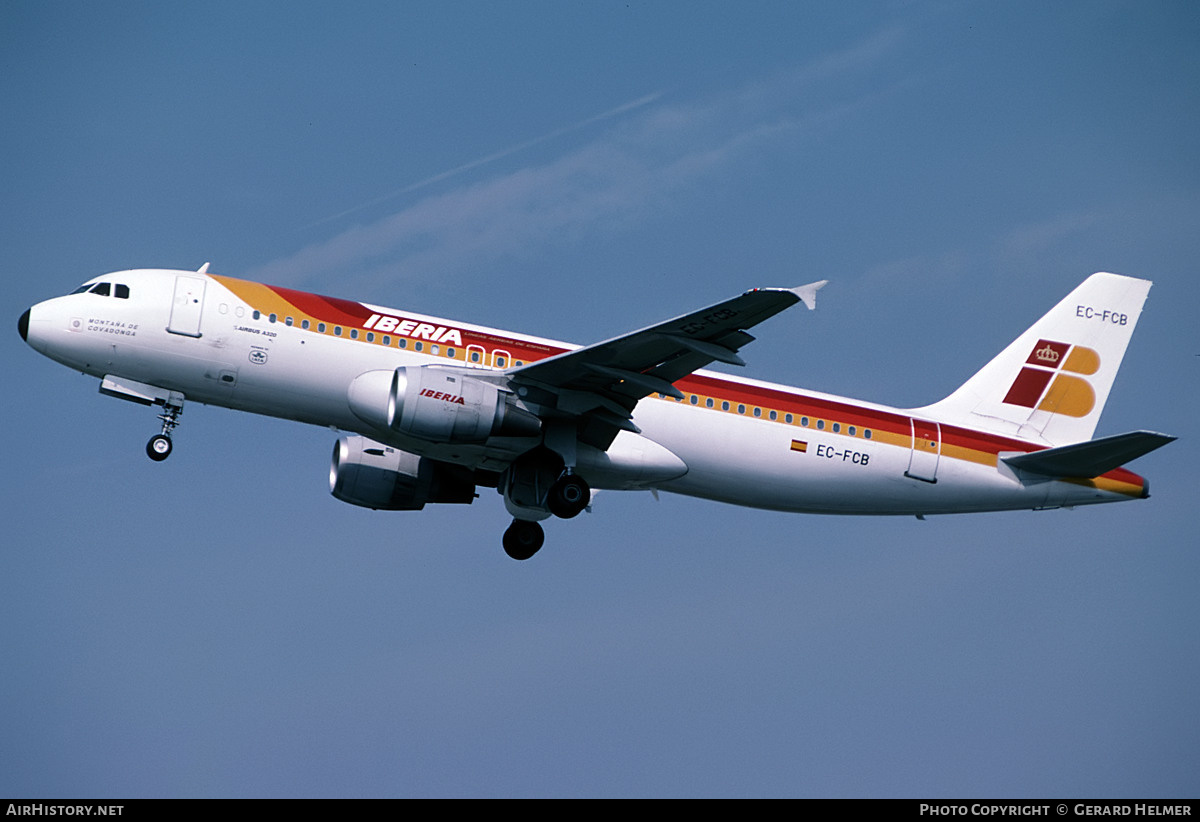 Aircraft Photo of EC-FCB | Airbus A320-211 | Iberia | AirHistory.net #519322