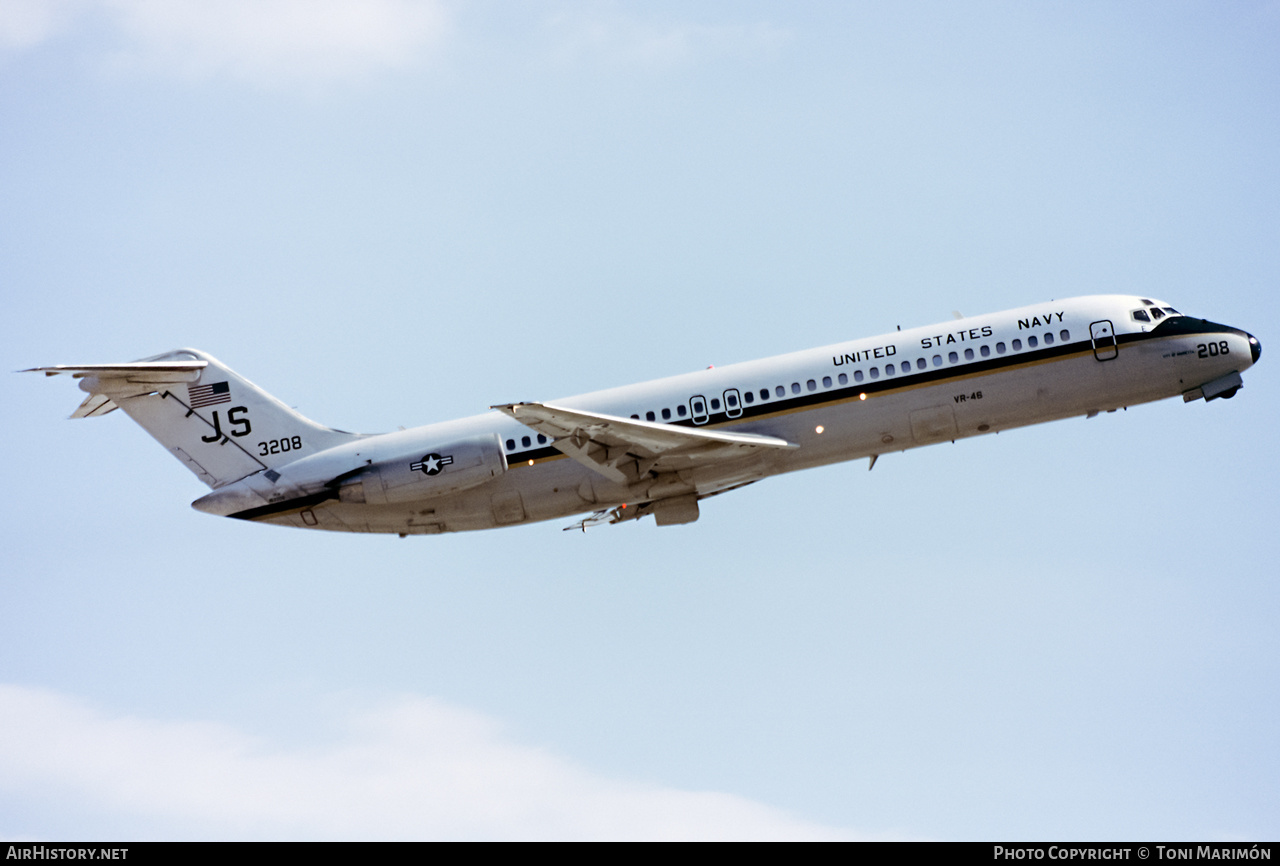 Aircraft Photo of 163208 / 3208 | McDonnell Douglas C-9B Skytrain II (DC-9-32CF) | USA - Navy | AirHistory.net #519448