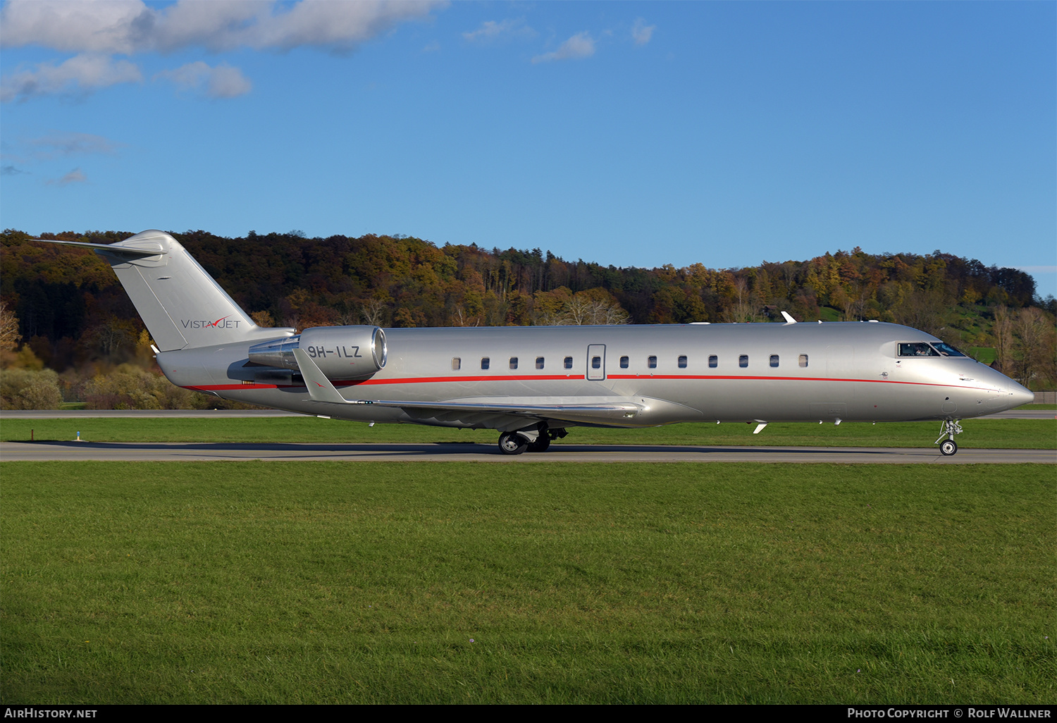 Aircraft Photo of 9H-ILZ | Bombardier Challenger 850 (CRJ-200SE/CL-600-2B19) | VistaJet | AirHistory.net #519547