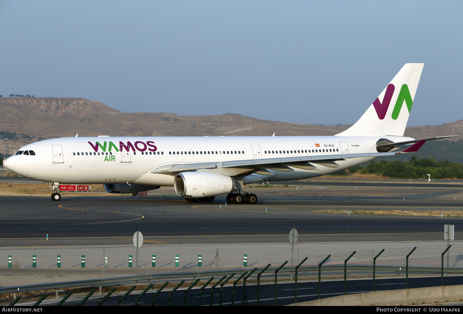 Aircraft Photo of EC-MJS | Airbus A330-243 | Wamos Air | AirHistory.net #519564