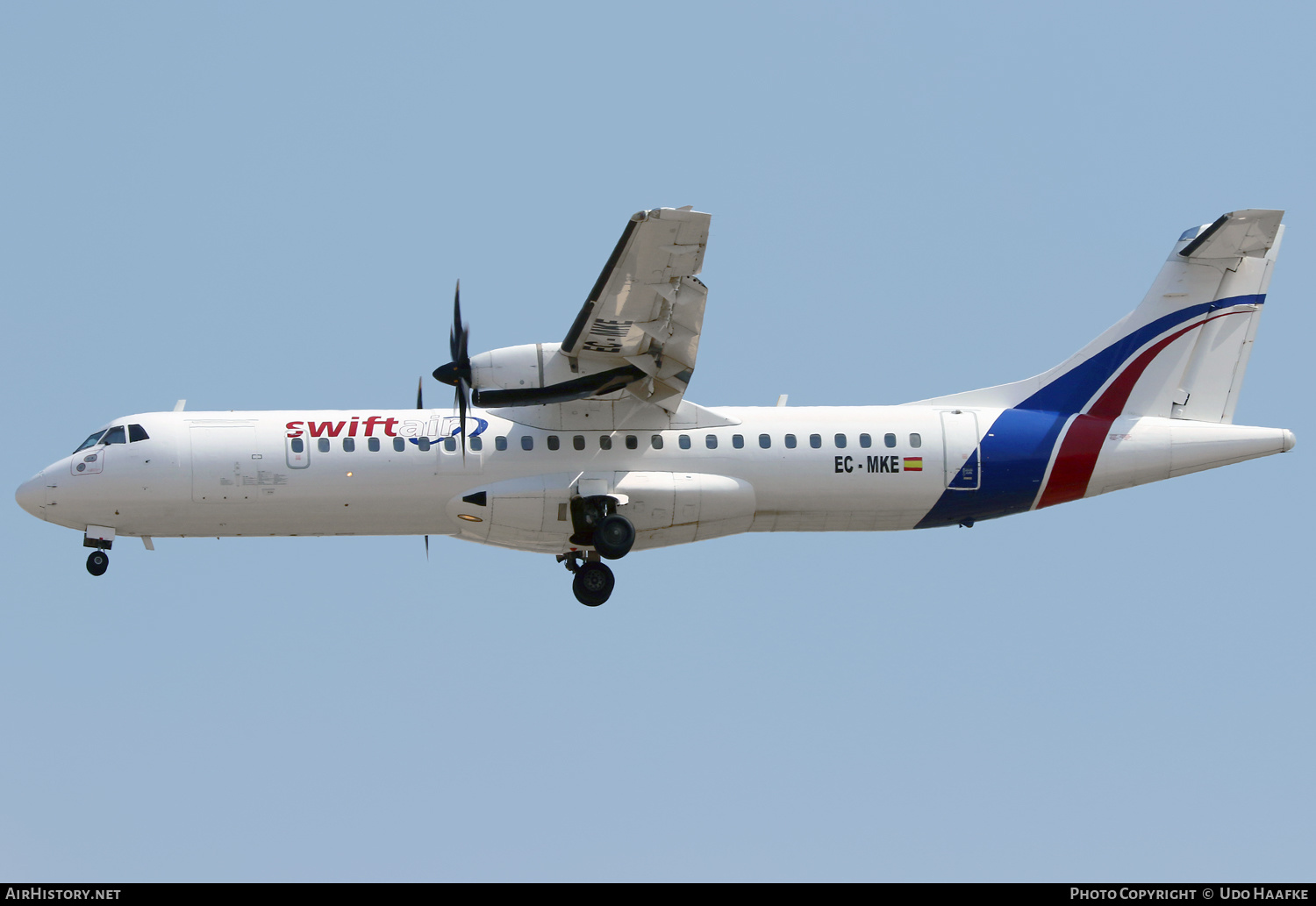 Aircraft Photo of EC-MKE | ATR ATR-72-212 | Swiftair | AirHistory.net #519567