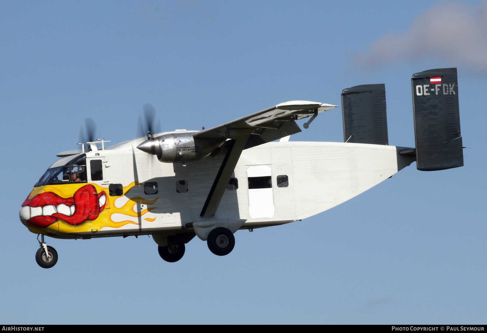 Aircraft Photo of OE-FDK | Short SC.7 Skyliner 3A-100 | Pink Aviation Services | AirHistory.net #519575