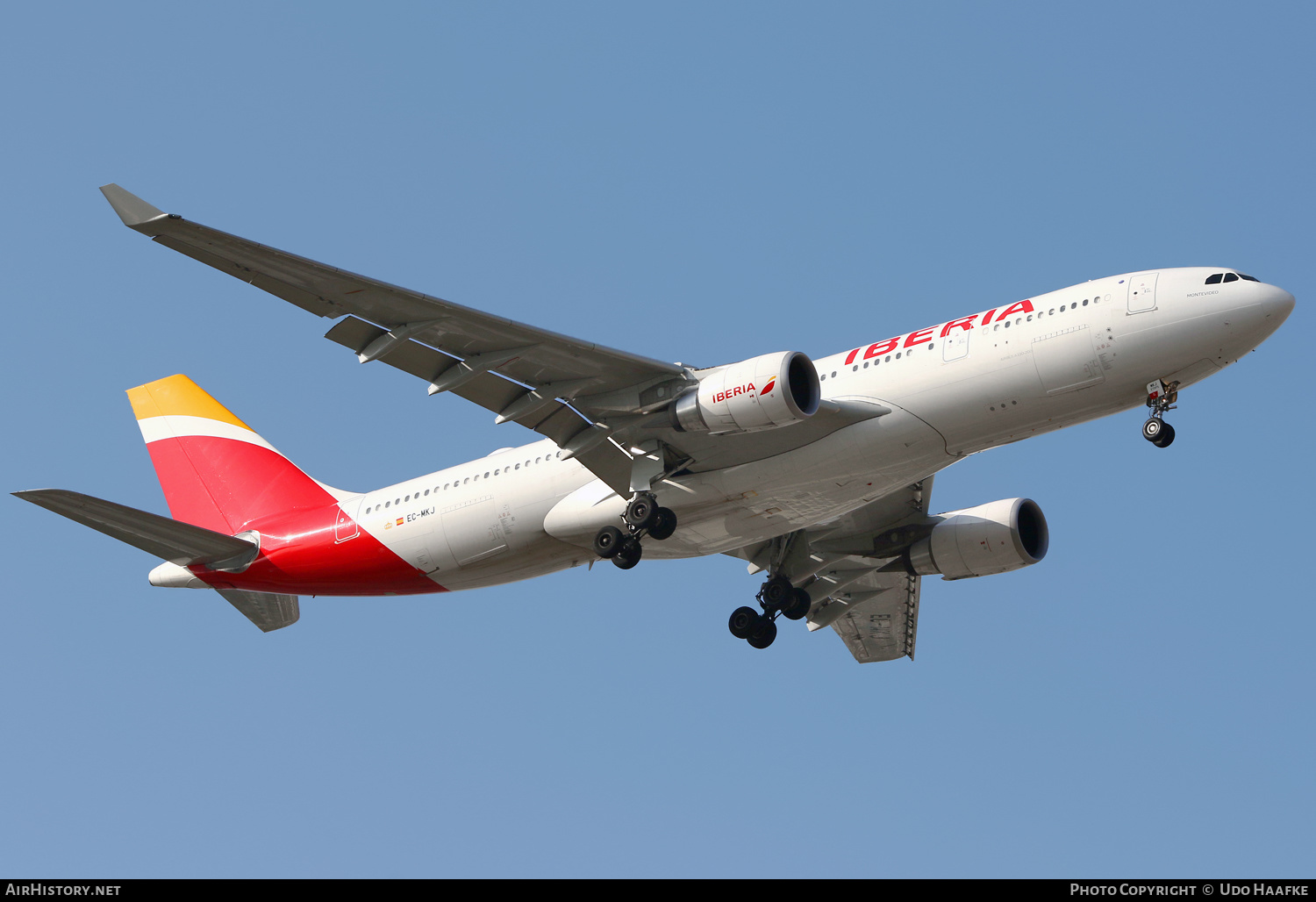 Aircraft Photo of EC-MKJ | Airbus A330-202 | Iberia | AirHistory.net #519582