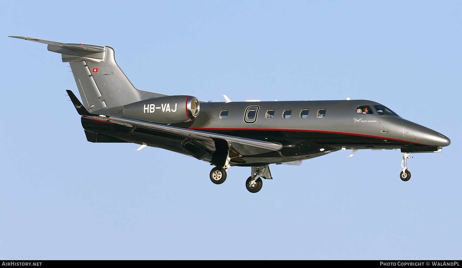 Aircraft Photo of HB-VAJ | Embraer EMB-505 Phenom 300E | Haute Aviation | AirHistory.net #519603