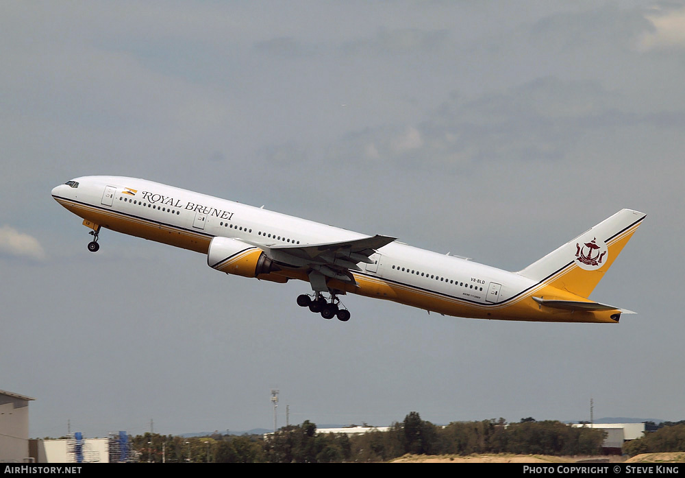 Aircraft Photo of V8-BLD | Boeing 777-212/ER | Royal Brunei Airlines | AirHistory.net #519877