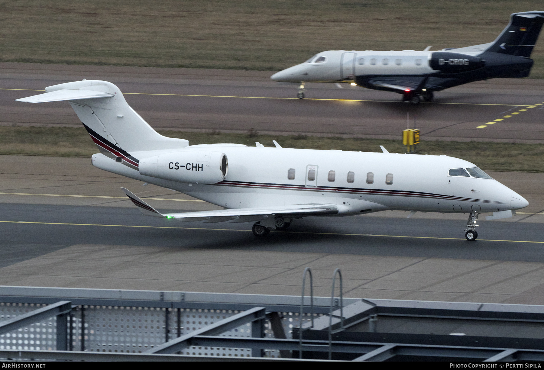 Aircraft Photo of CS-CHH | Bombardier Challenger 350 (BD-100-1A10) | AirHistory.net #520127