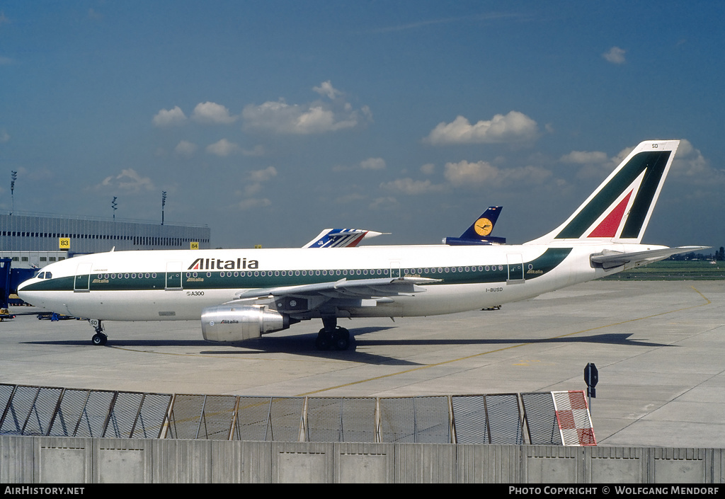 Aircraft Photo of I-BUSD | Airbus A300B4-203 | Alitalia | AirHistory.net #520190