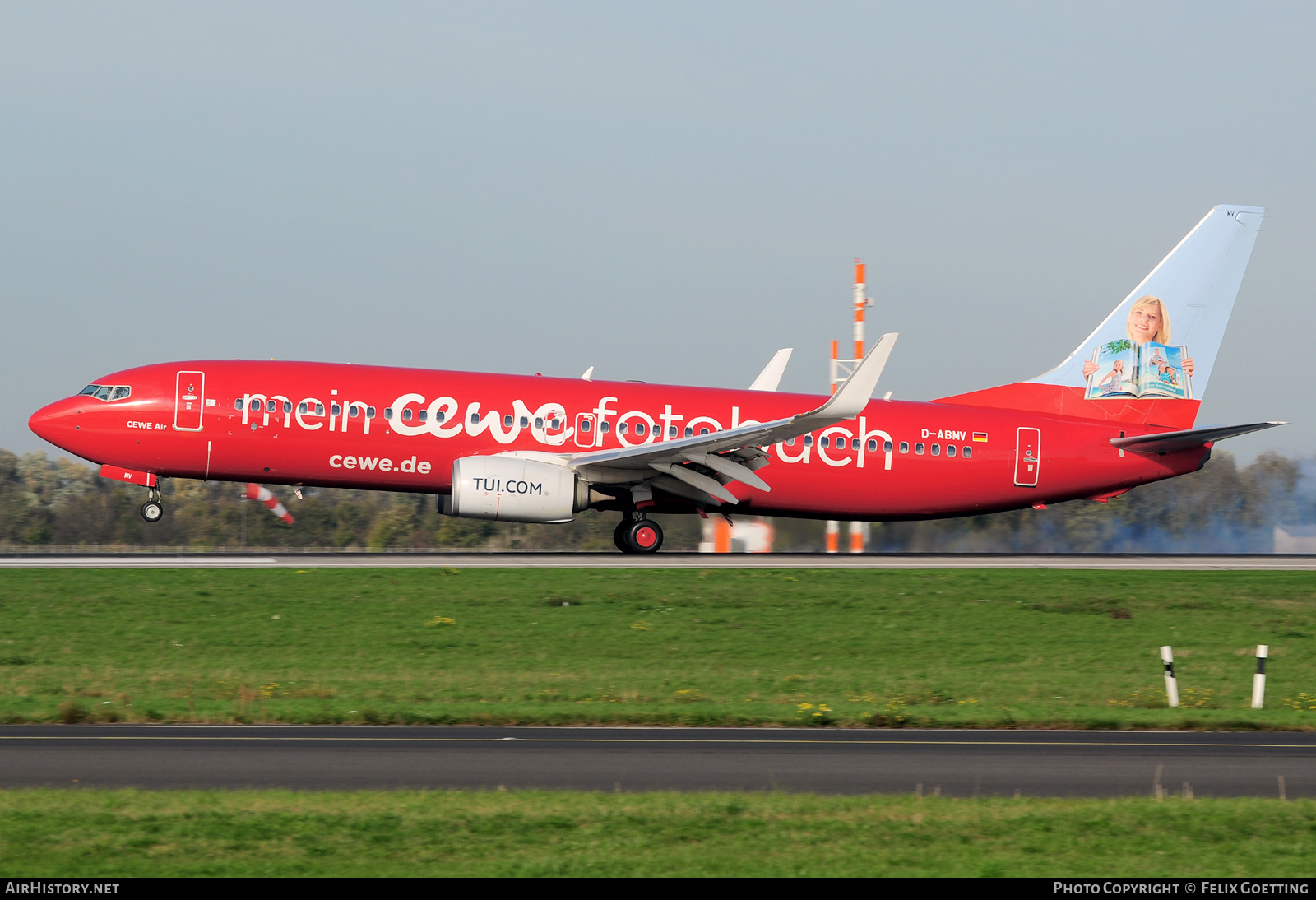 Aircraft Photo of D-ABMV | Boeing 737-86J | TUI | AirHistory.net #520224