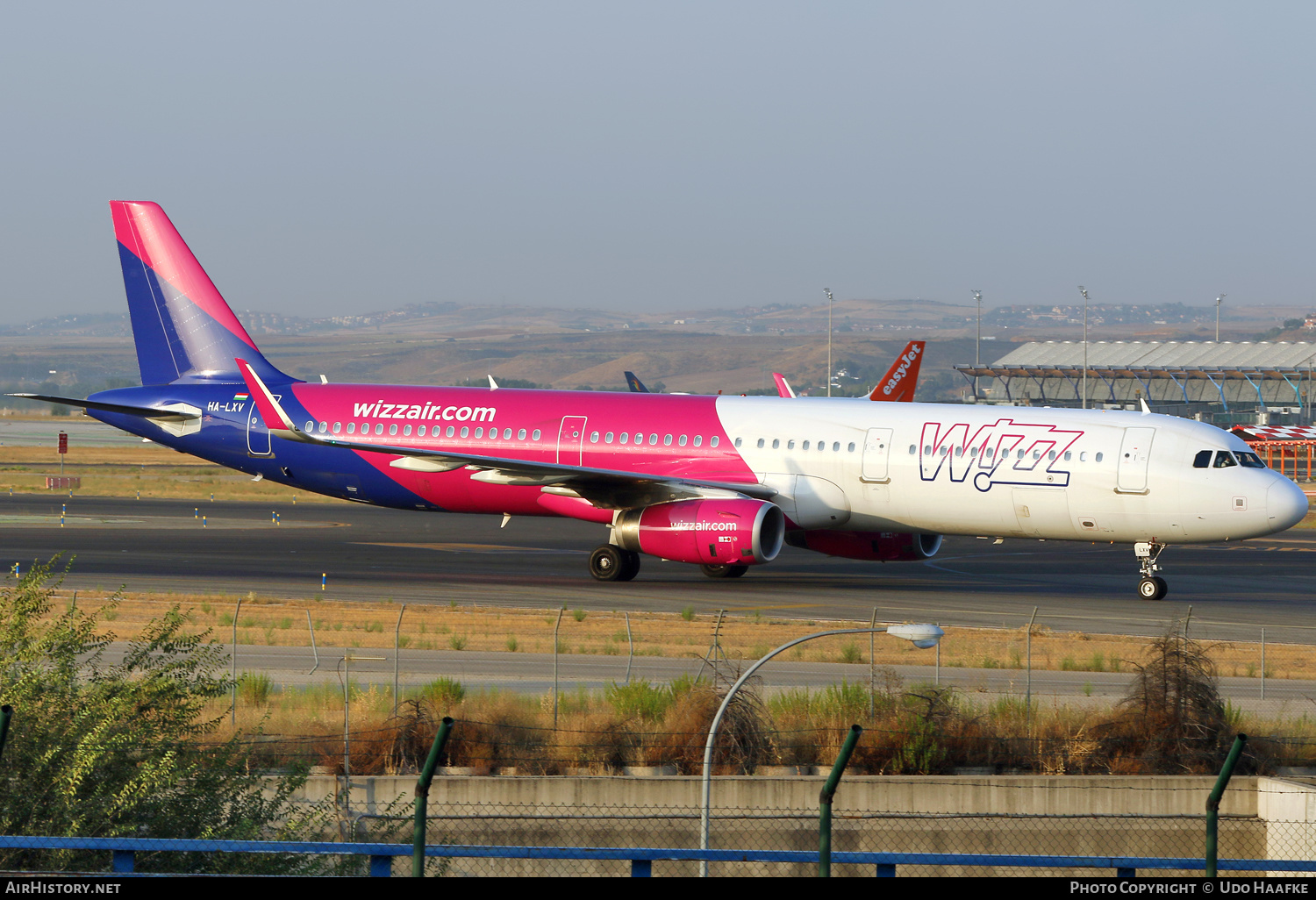 Aircraft Photo of HA-LXV | Airbus A321-231 | Wizz Air | AirHistory.net #520282