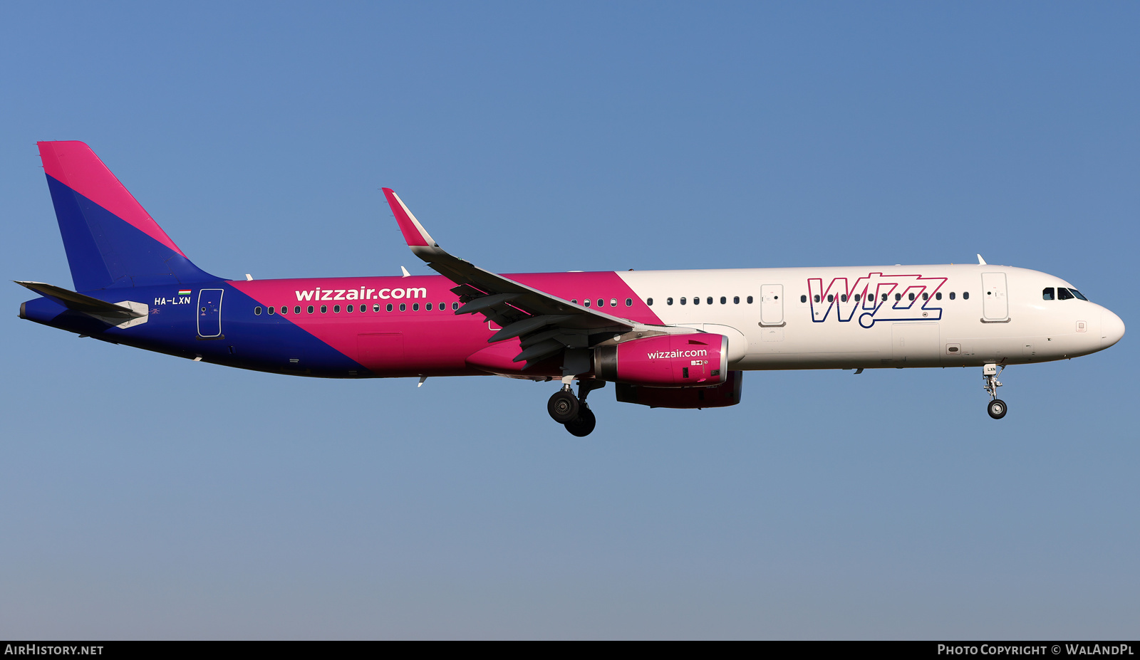 Aircraft Photo of HA-LXN | Airbus A321-231 | Wizz Air | AirHistory.net #520294