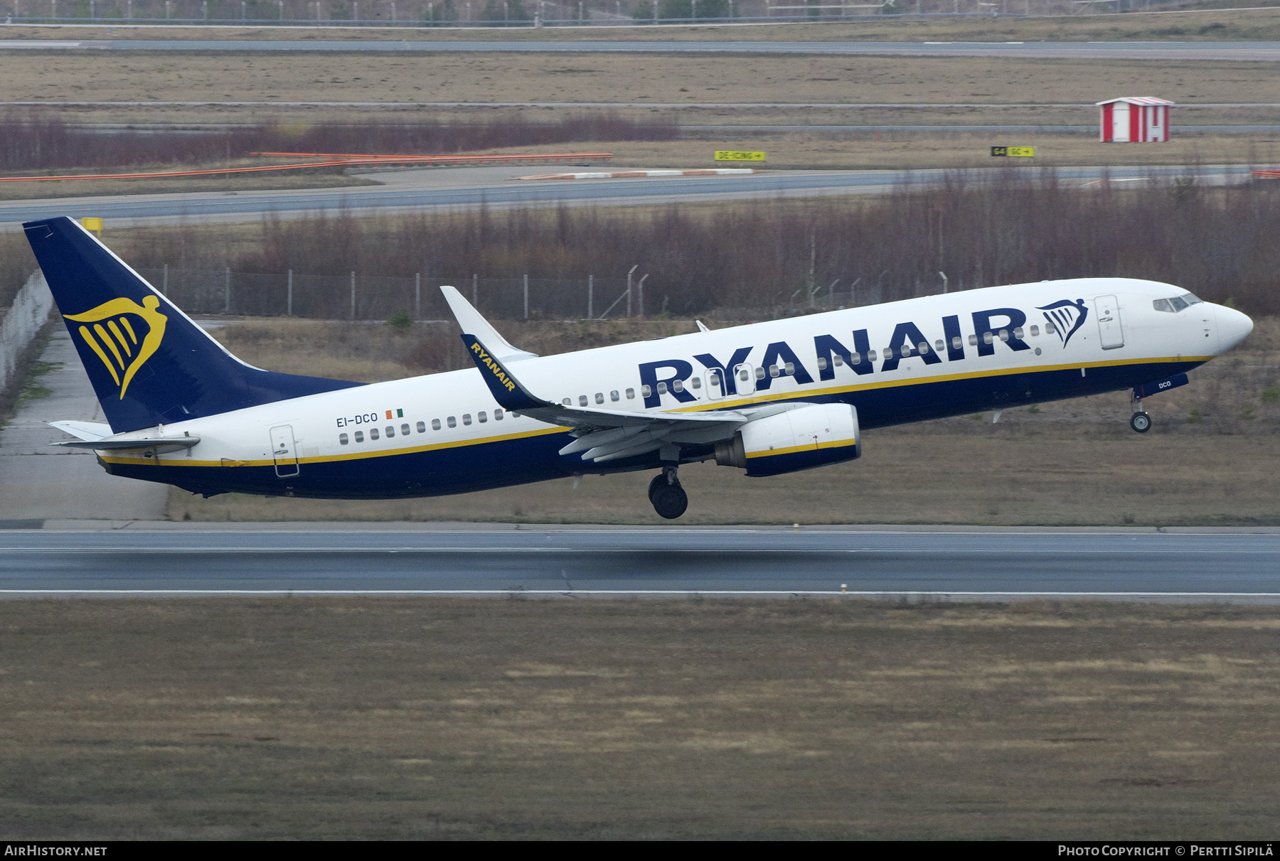 Aircraft Photo of EI-DCO | Boeing 737-8AS | Ryanair | AirHistory.net #520327