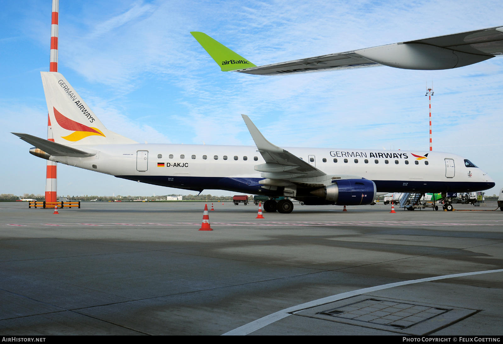 Aircraft Photo of D-AKJC | Embraer 195LR (ERJ-190-200LR) | German Airways | AirHistory.net #520386