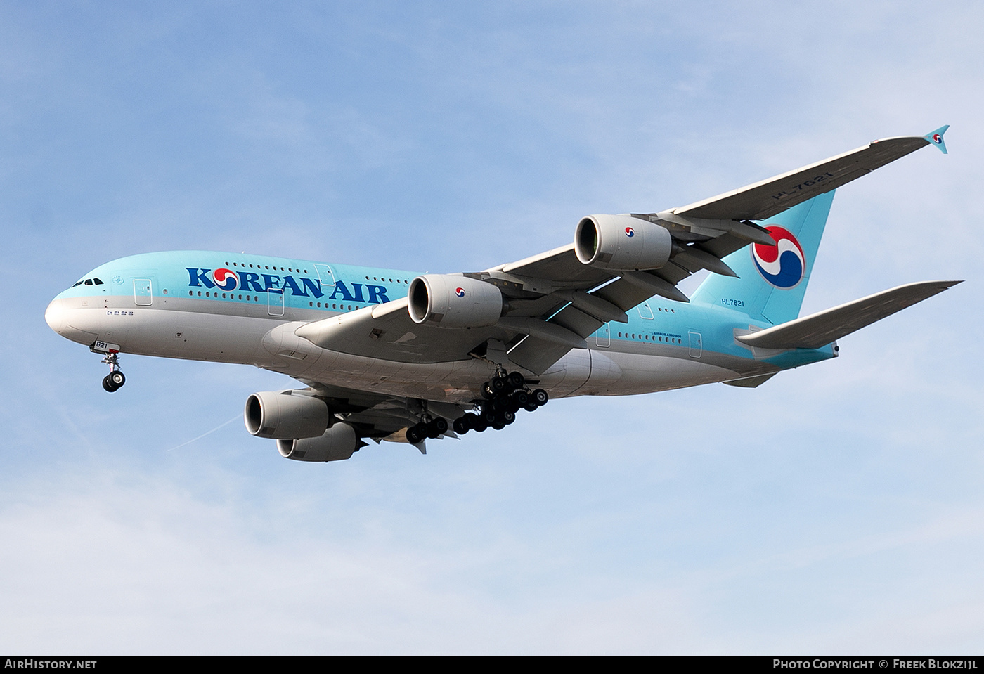 Aircraft Photo of HL7621 | Airbus A380-861 | Korean Air | AirHistory.net #520417