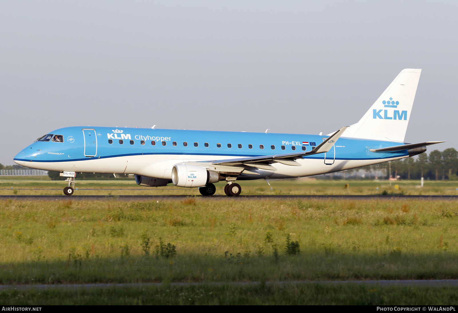 Aircraft Photo of PH-EXL | Embraer 175STD (ERJ-170-200STD) | KLM Cityhopper | AirHistory.net #520473