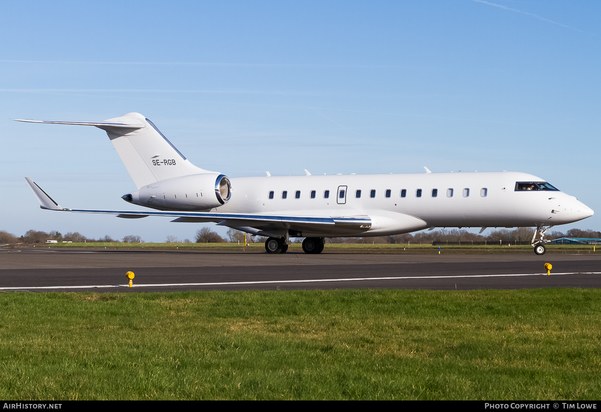 Aircraft Photo of SE-RGB | Bombardier Global Express XRS (BD-700-1A10) | AirHistory.net #520564