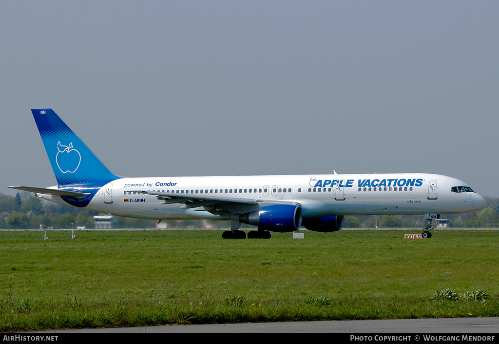 Aircraft Photo of D-ABNN | Boeing 757-230 | Apple Vacations | AirHistory.net #520587