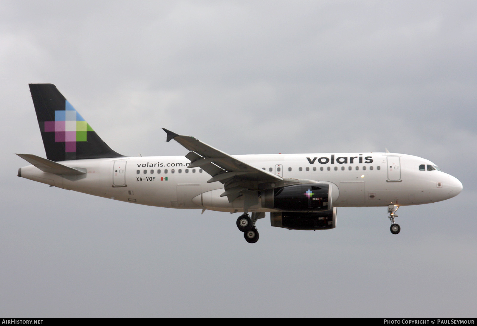 Aircraft Photo of XA-VOF | Airbus A319-133 | Volaris | AirHistory.net #520687