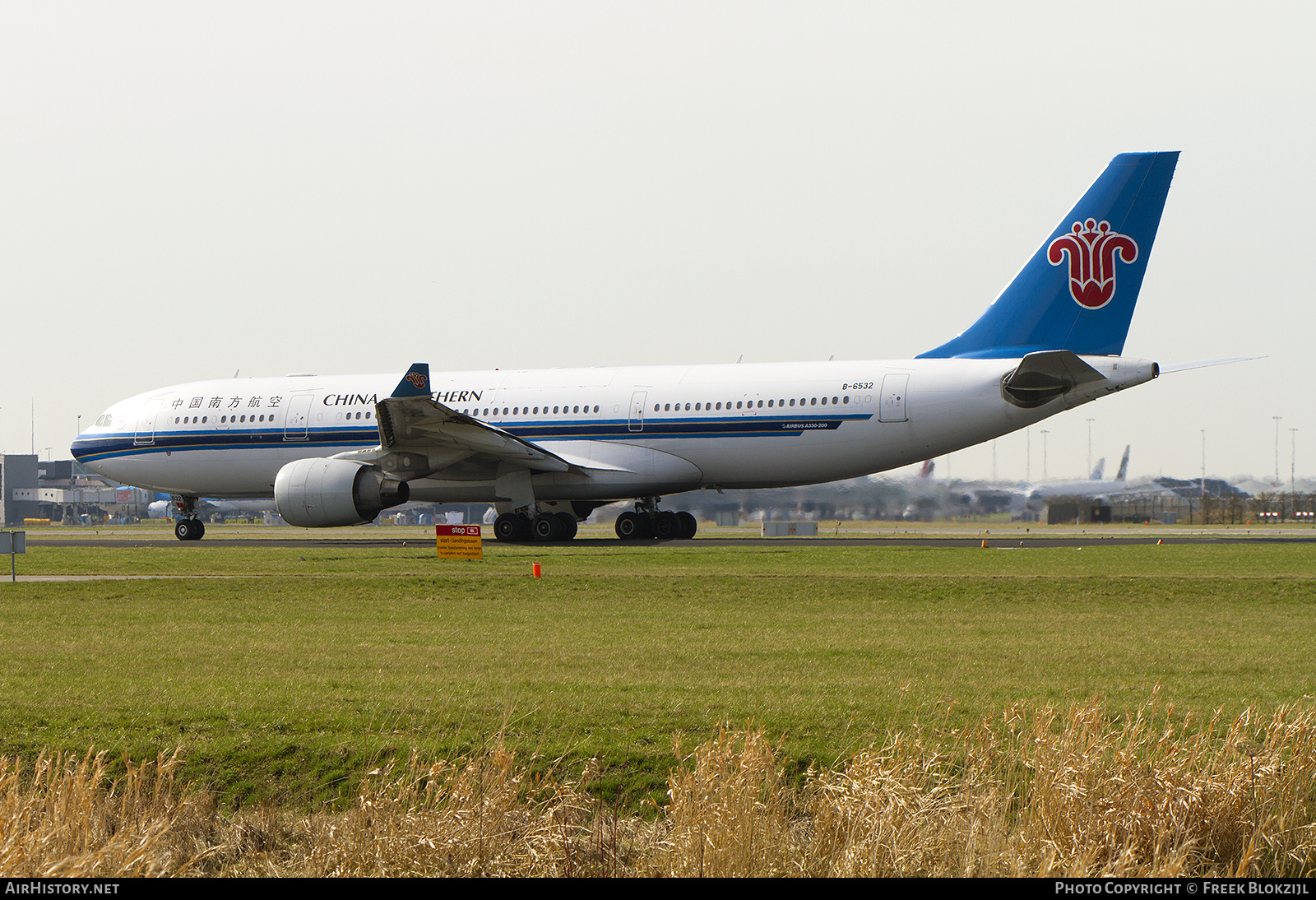 Aircraft Photo of B-6532 | Airbus A330-223 | China Southern Airlines | AirHistory.net #520745