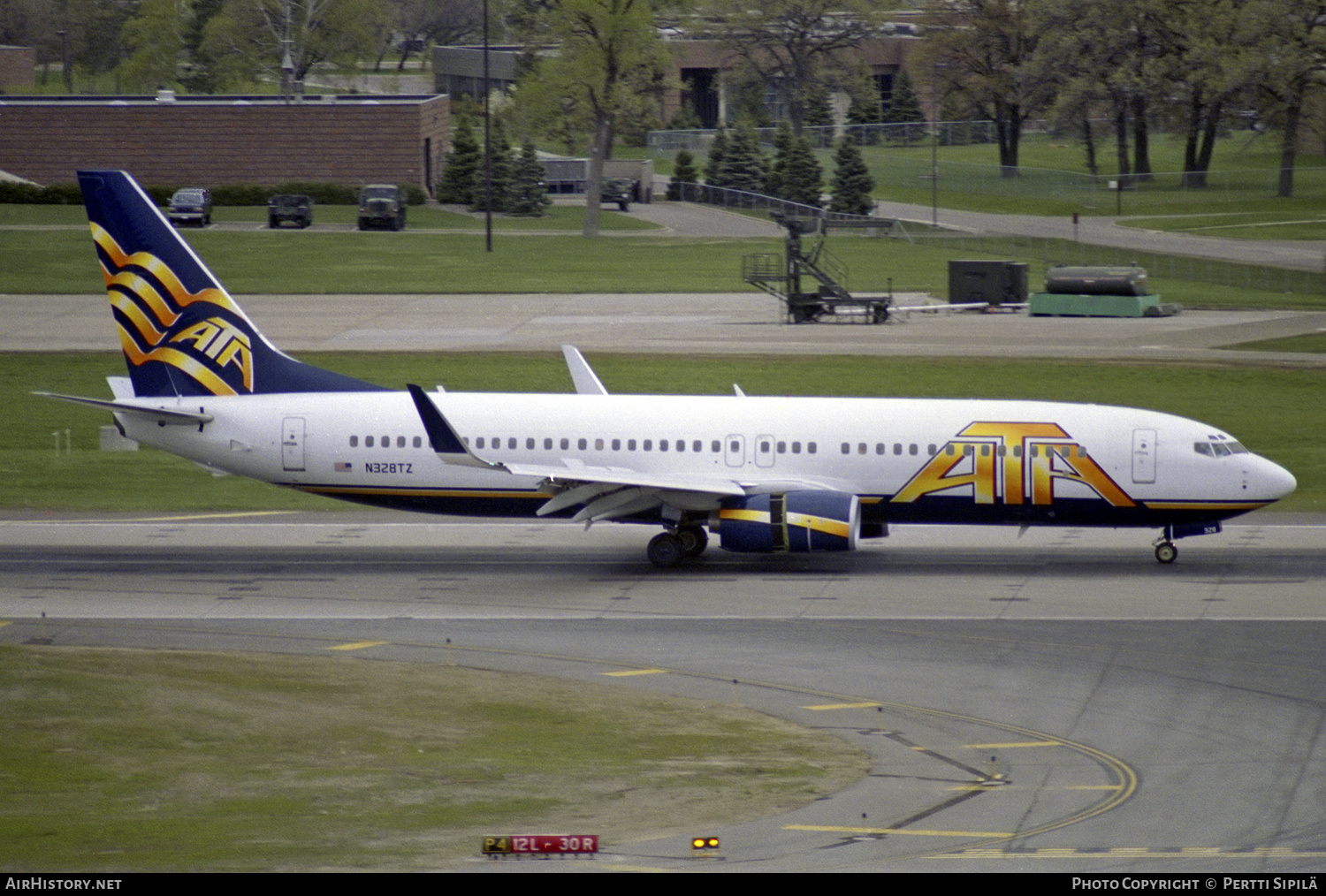 Aircraft Photo of N328TZ | Boeing 737-83N | ATA Airlines - American Trans Air | AirHistory.net #520787