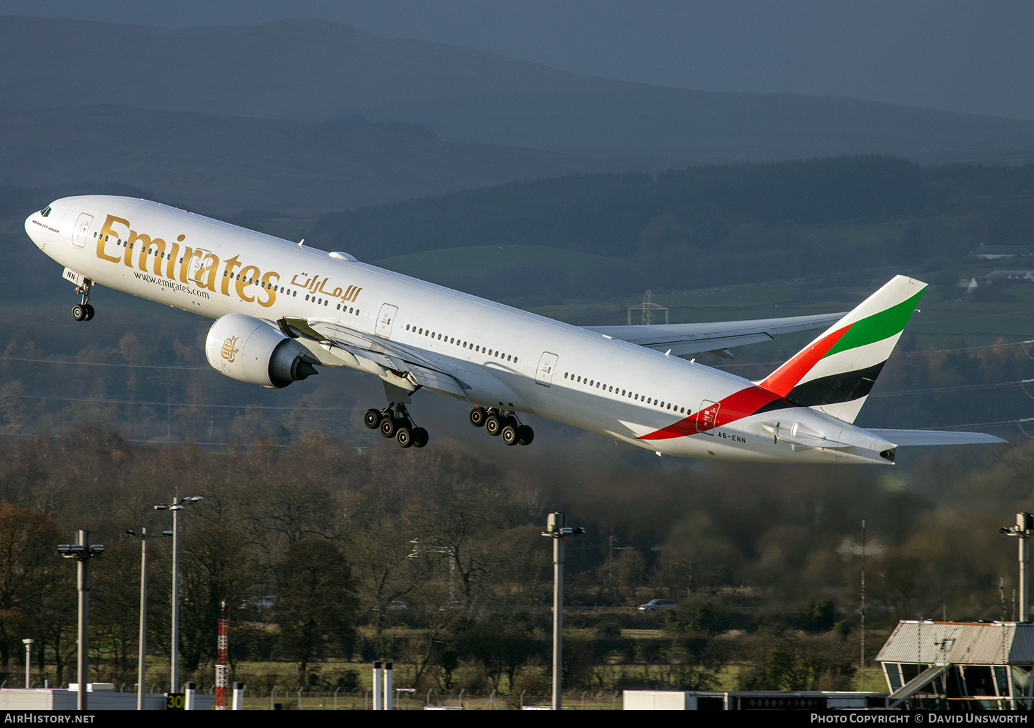 Aircraft Photo of A6-ENN | Boeing 777-31H/ER | Emirates | AirHistory.net #520838