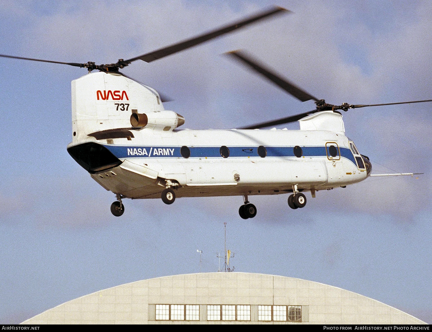 Aircraft Photo of NASA 737 | Boeing Vertol CH-47B Chinook | NASA - National Aeronautics and Space Administration | AirHistory.net #520923