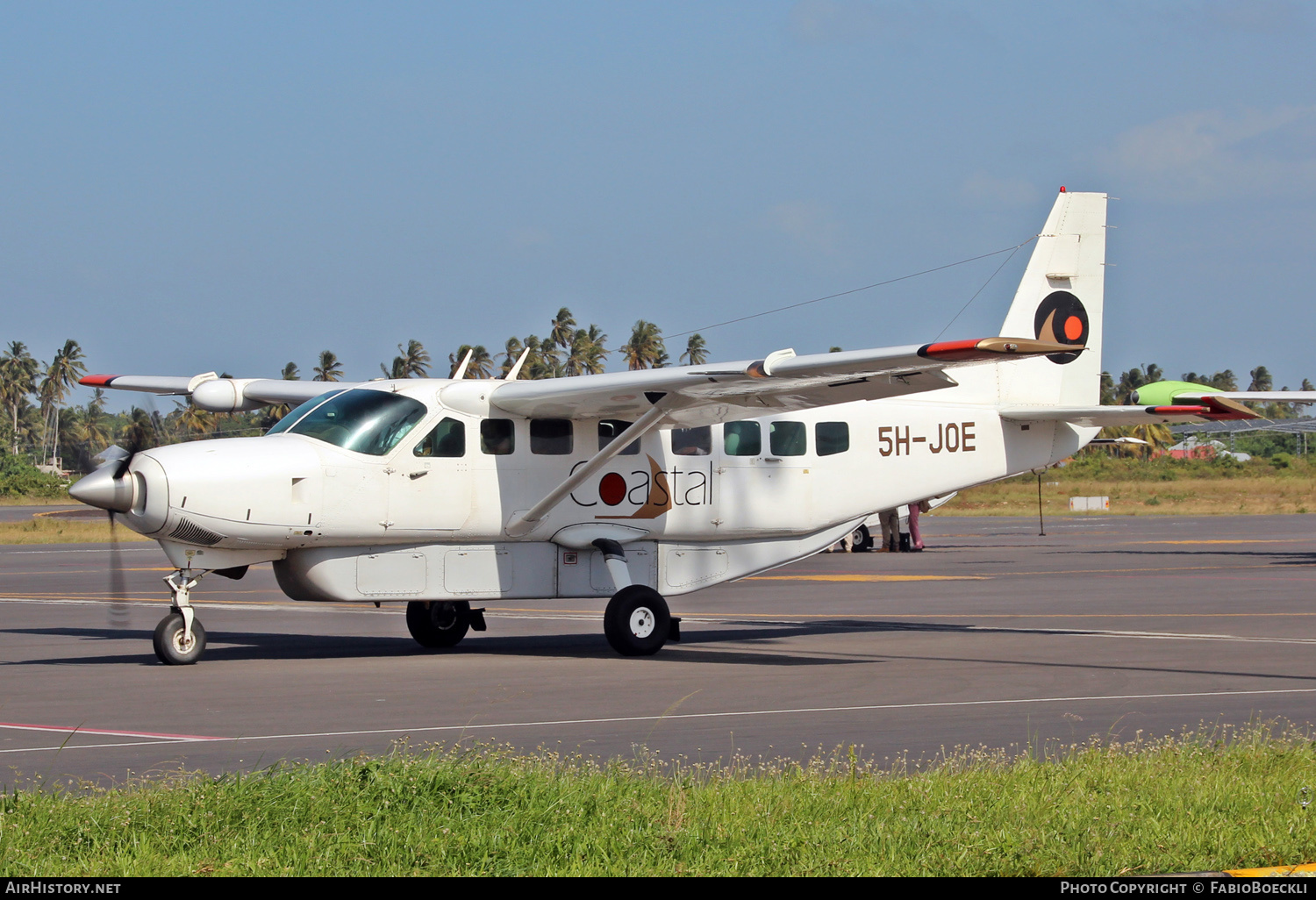 Aircraft Photo of 5H-JOE | Cessna 208B Grand Caravan | Coastal Aviation | AirHistory.net #521098