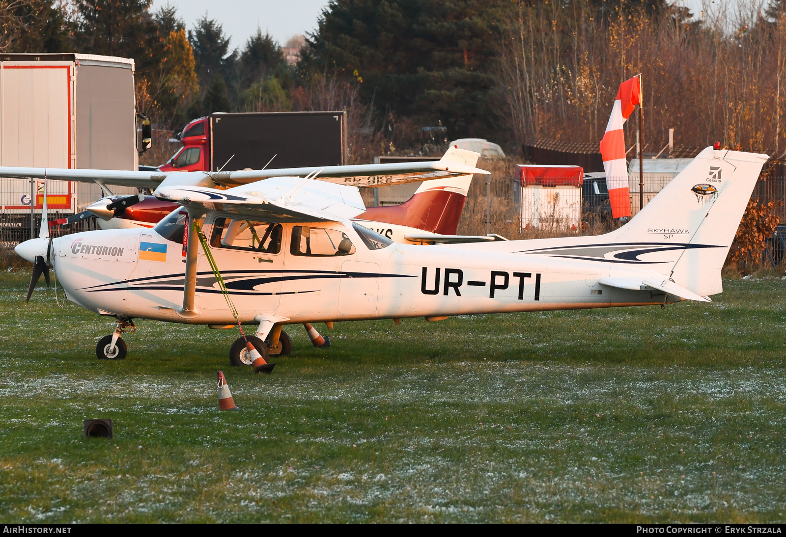 Aircraft Photo of UR-PTI | Cessna 172S Skyhawk SP | AirHistory.net #521201