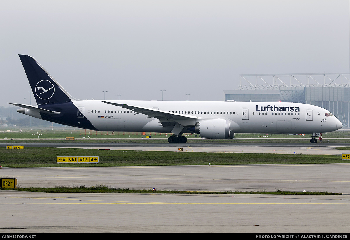 Aircraft Photo of D-ABPA | Boeing 787-9 Dreamliner | Lufthansa | AirHistory.net #521207