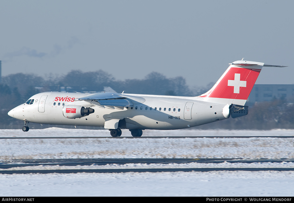 Aircraft Photo of HB-IXS | BAE Systems Avro 146-RJ100 | Swiss International Air Lines | AirHistory.net #521251