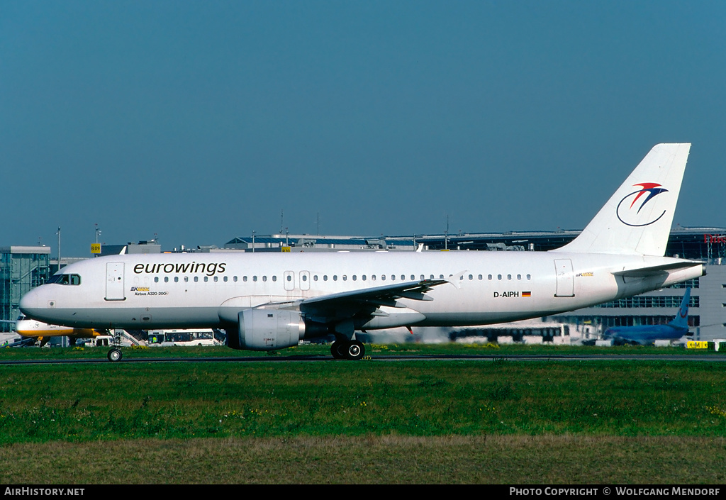 Aircraft Photo of D-AIPH | Airbus A320-211 | Eurowings | AirHistory.net #521261