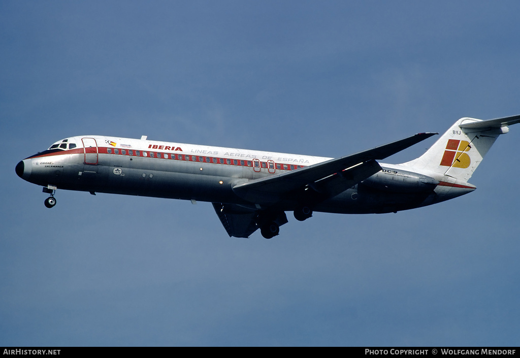 Aircraft Photo of EC-BYJ | McDonnell Douglas DC-9-32 | Iberia | AirHistory.net #521364