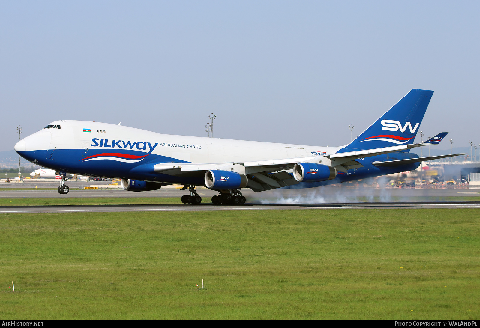 Aircraft Photo of 4K-SW800 | Boeing 747-4R7F/SCD | SilkWay Azerbaijan Cargo | AirHistory.net #521408