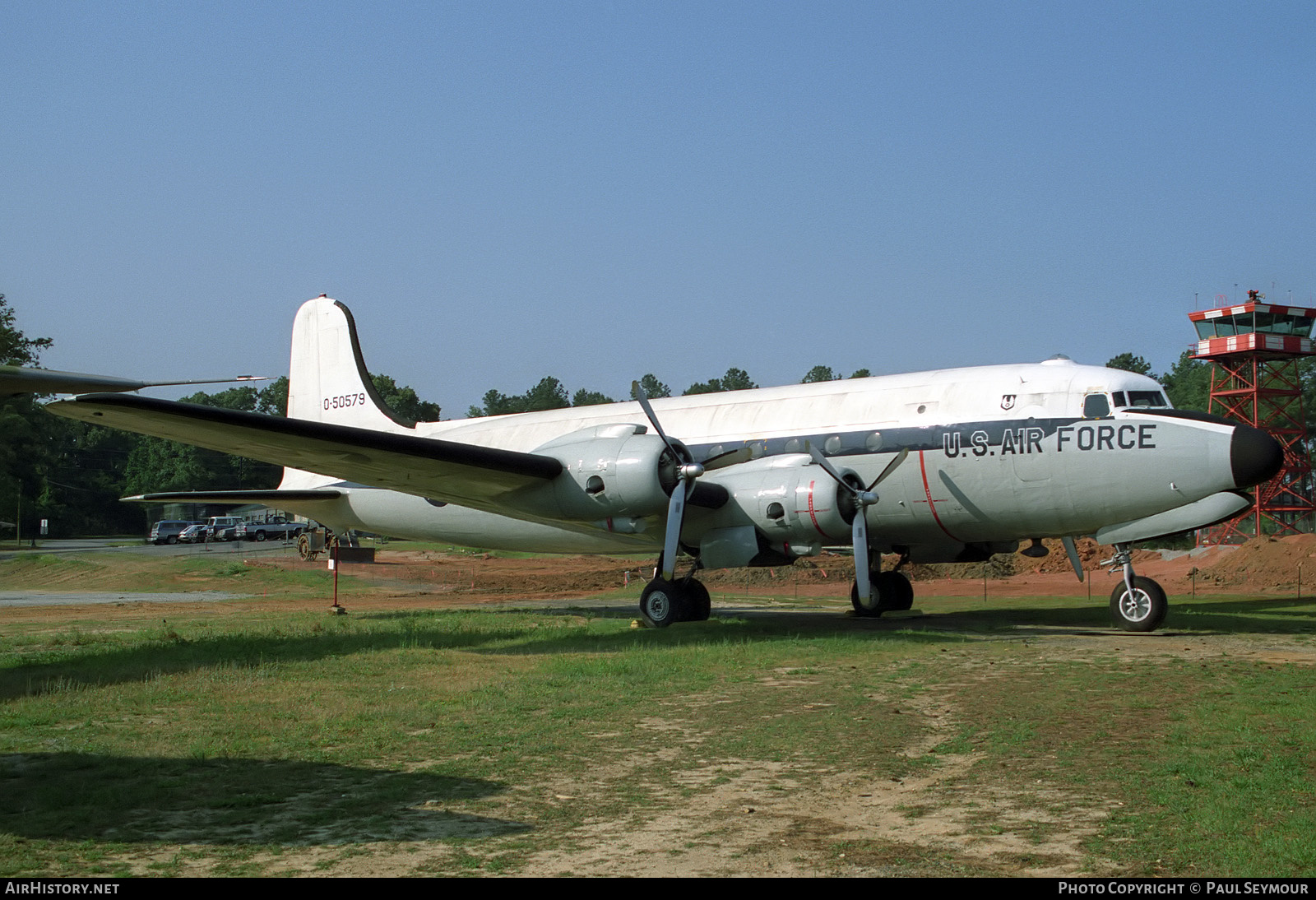 Aircraft Photo of 45-579 / 0-50579 | Douglas C-54G Skymaster | USA - Air Force | AirHistory.net #521410