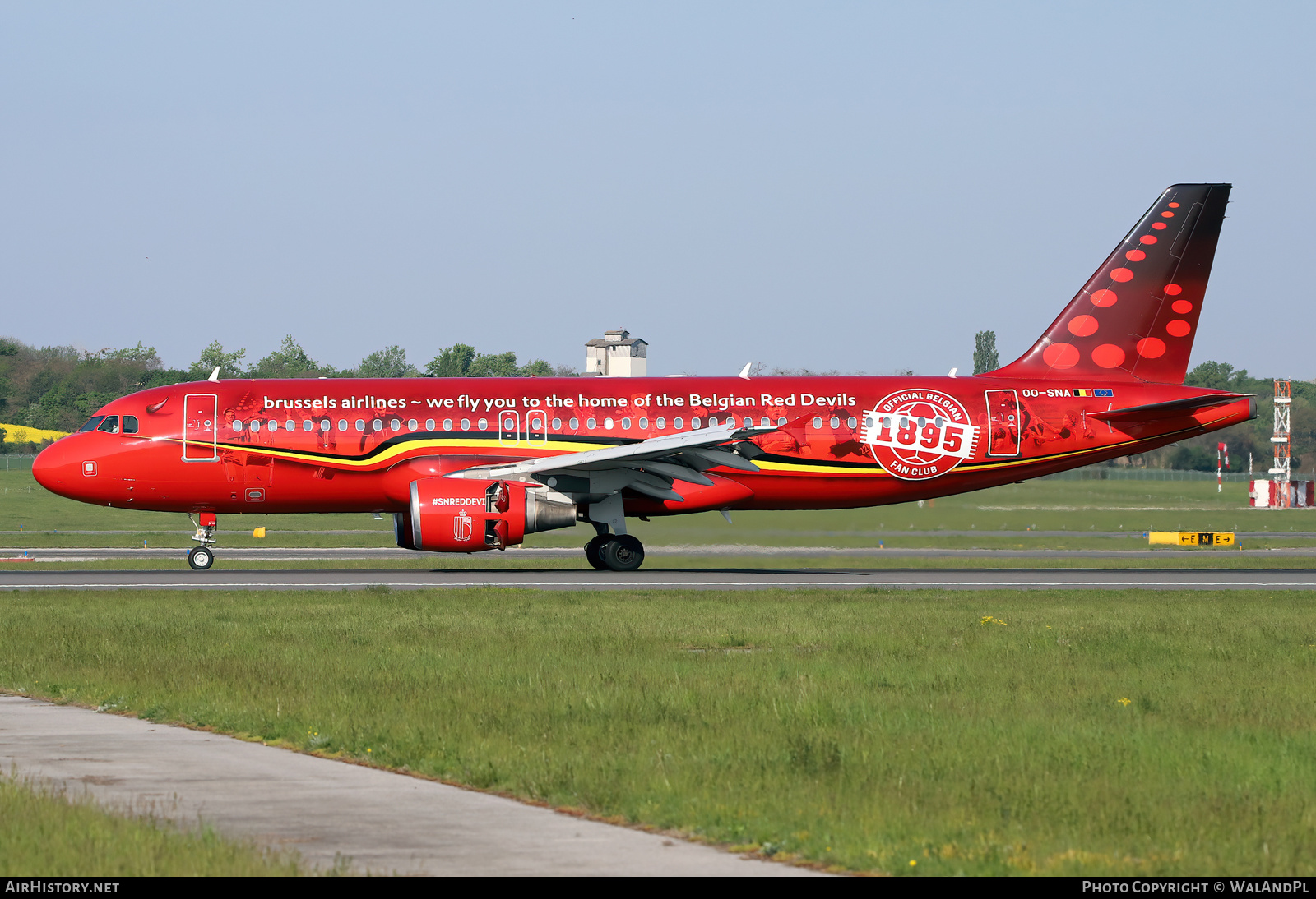 Aircraft Photo of OO-SNA | Airbus A320-214 | Brussels Airlines | AirHistory.net #521431