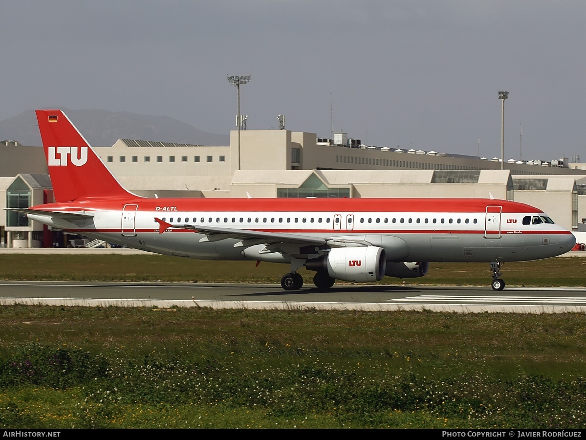 Aircraft Photo of D-ALTL | Airbus A320-214 | LTU - Lufttransport-Unternehmen | AirHistory.net #521488