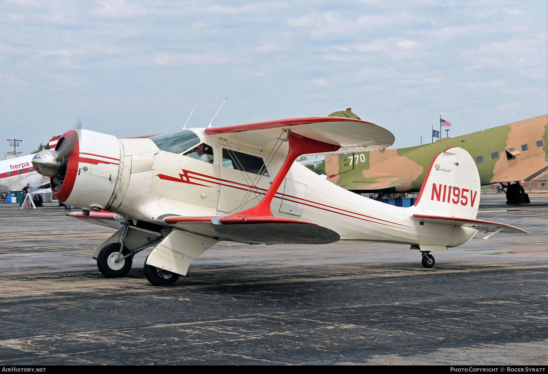 Aircraft Photo of N1195V | Beech D17S | AirHistory.net #521579