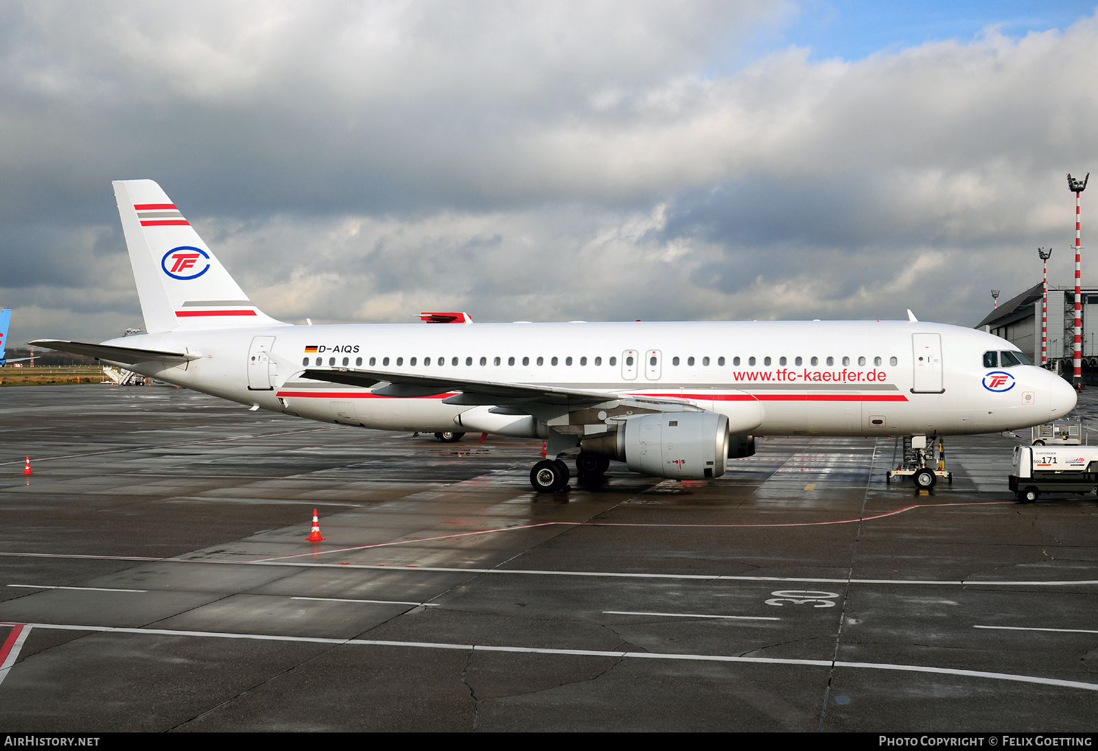 Aircraft Photo of D-AIQS | Airbus A320-211 | TFC Käufer | AirHistory.net #521608