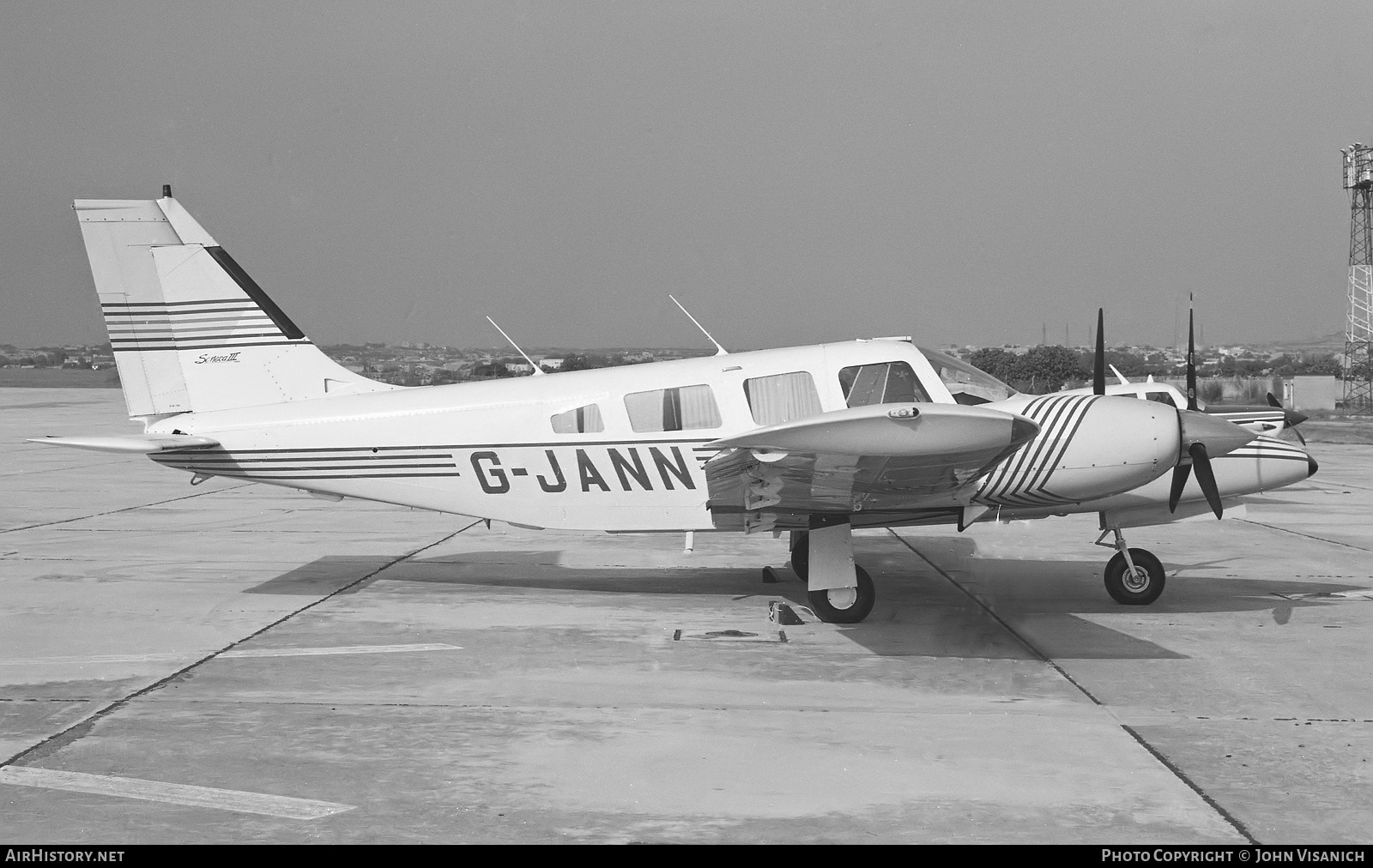 Aircraft Photo of G-JANN | Piper PA-34-220T Seneca III | AirHistory.net #521976