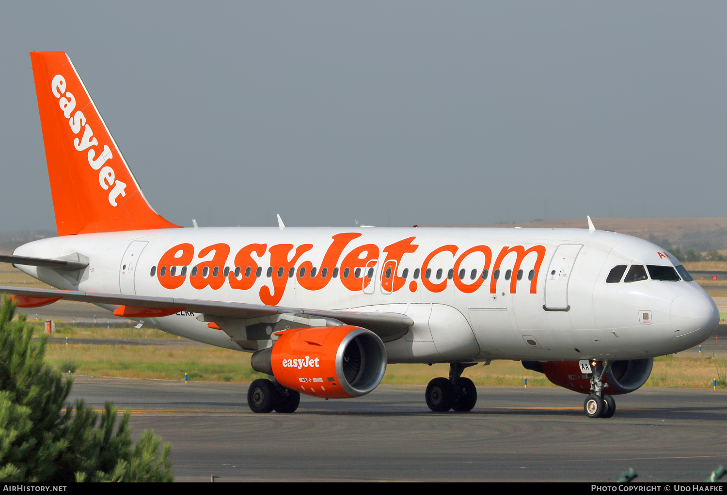 Aircraft Photo of G-EZAA | Airbus A319-111 | EasyJet | AirHistory.net #521980