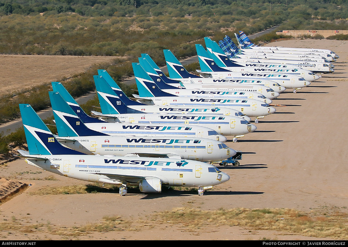 Aircraft Photo of C-GWSK | Boeing 737-6CT | WestJet | AirHistory.net #522006