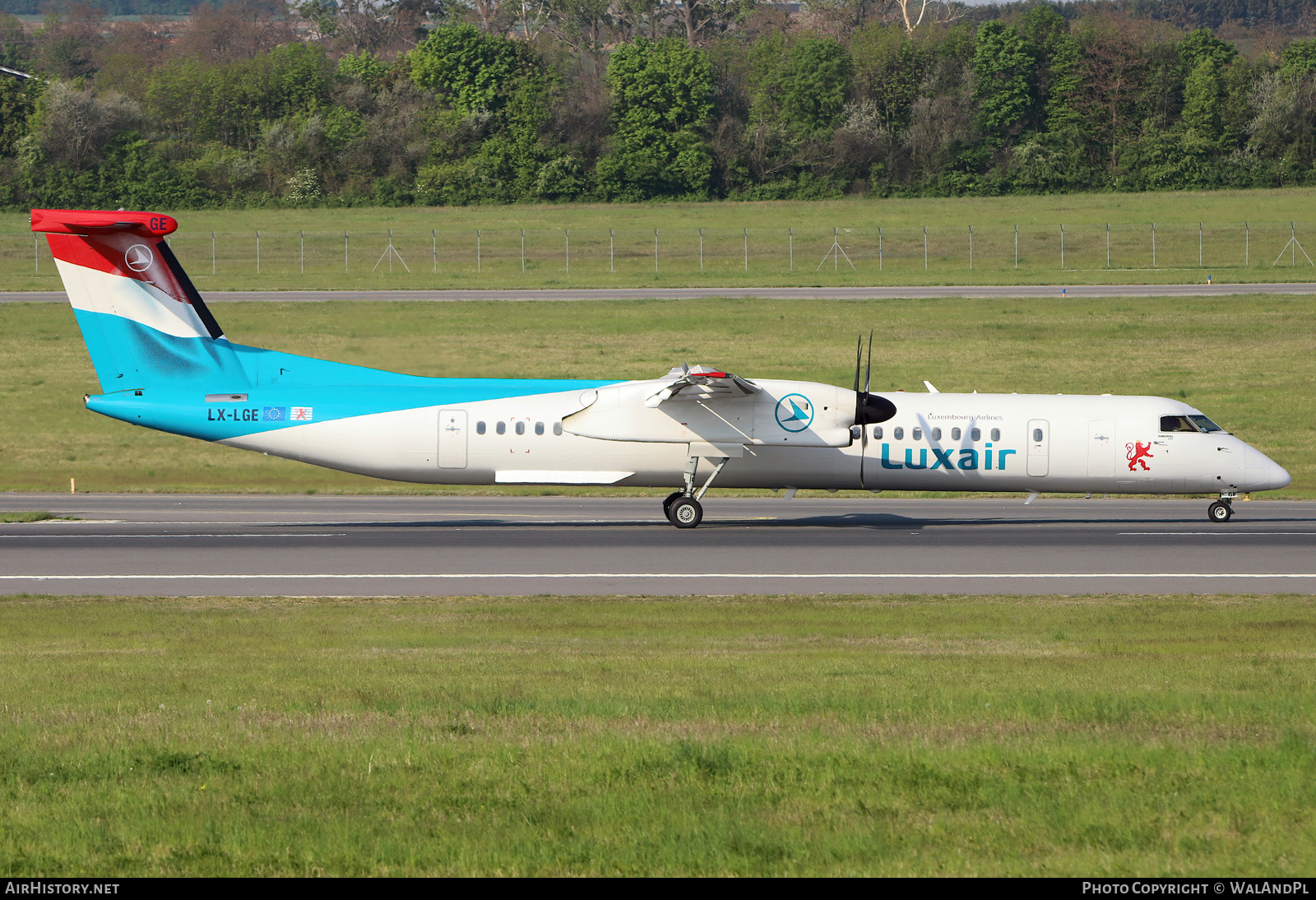 Aircraft Photo of LX-LGE | Bombardier DHC-8-402 Dash 8 | Luxair | AirHistory.net #522028