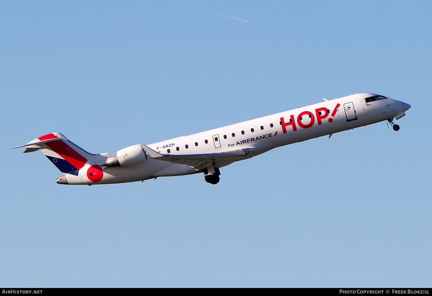 Aircraft Photo of F-GRZH | Bombardier CRJ-702 (CL-600-2C10) | Hop! | AirHistory.net #522166