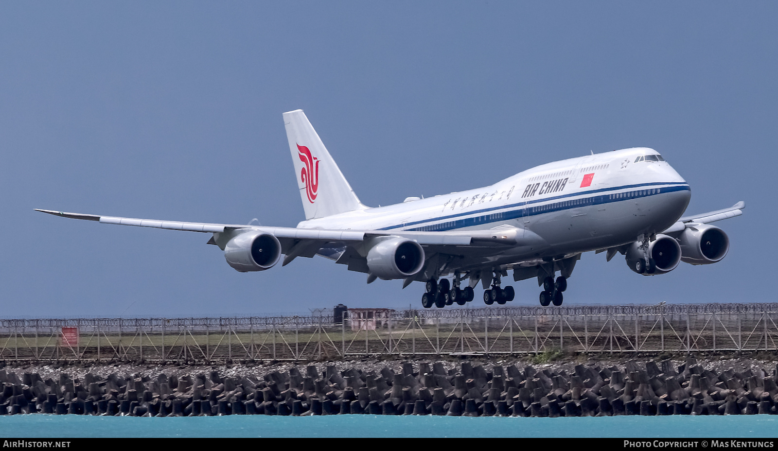 Aircraft Photo of B-2479 | Boeing 747-89L | Air China | AirHistory.net #522230